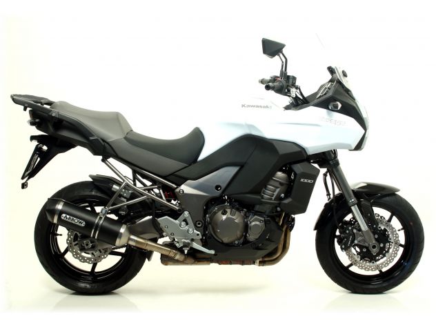Vista inferior escape Arrow Race Tech Kawasaki Versys 1000